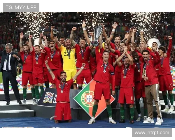 C 罗 + 门德斯双 97 分领衔！葡萄牙欧国联冠军阵容限时登陆 FC25 卡池